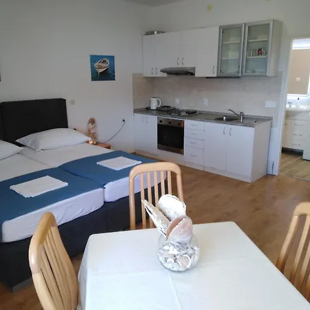 Apartment Tonino Exclusive Offers *